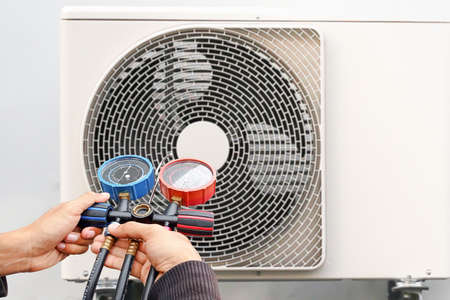 How does a ductless wall-mounted heat pump work?